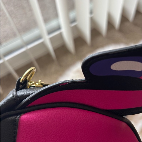 NWT Betsey Johnson “Flynn” Pink Flamingo Crossbody Bag - Picture 3 of 6